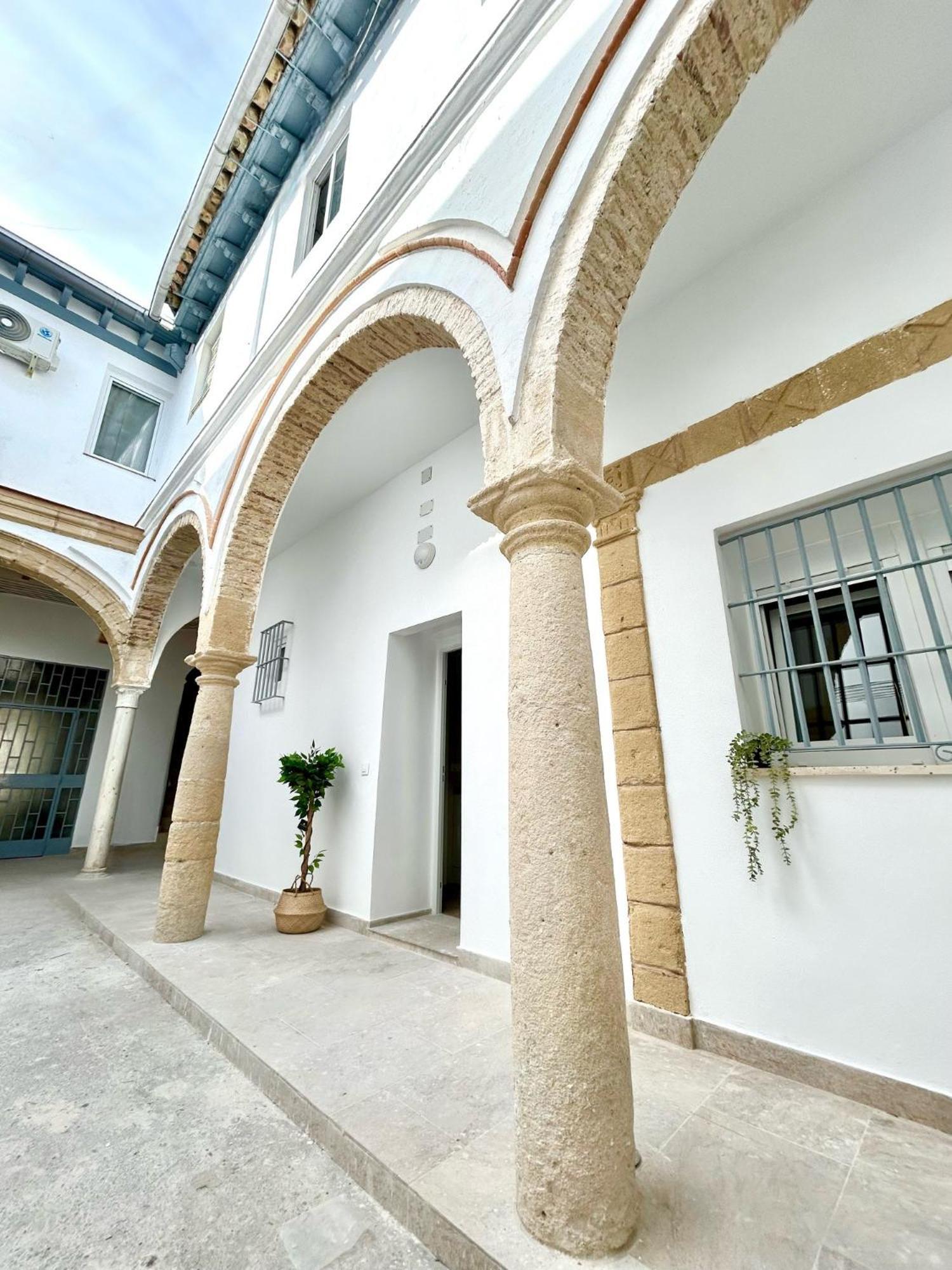 Gatu Casa Solera, Un Lugar Unico, "Preferente Para Mayores De 25 Anos Y Familias " إل بويرتو دي سانتا ماريا المظهر الخارجي الصورة